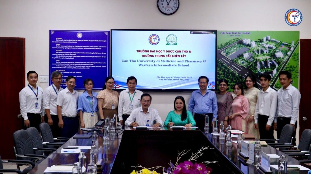 Ký kết bản ghi nhớ hợp tác với Trường Đại học Y Dược Cần Thơ